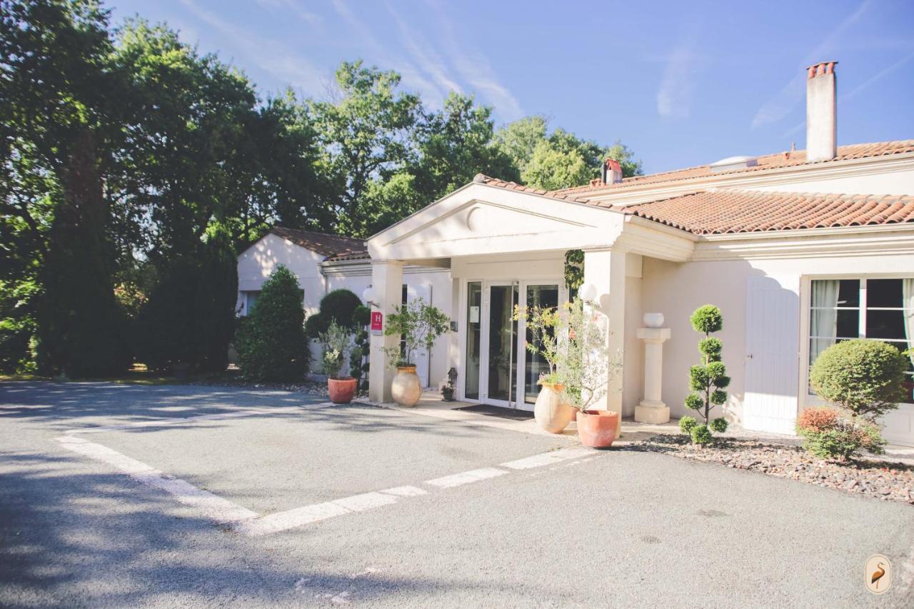 Domaine De L'Echassier, The Originals Relais Hotel Chateaubernard Exterior photo