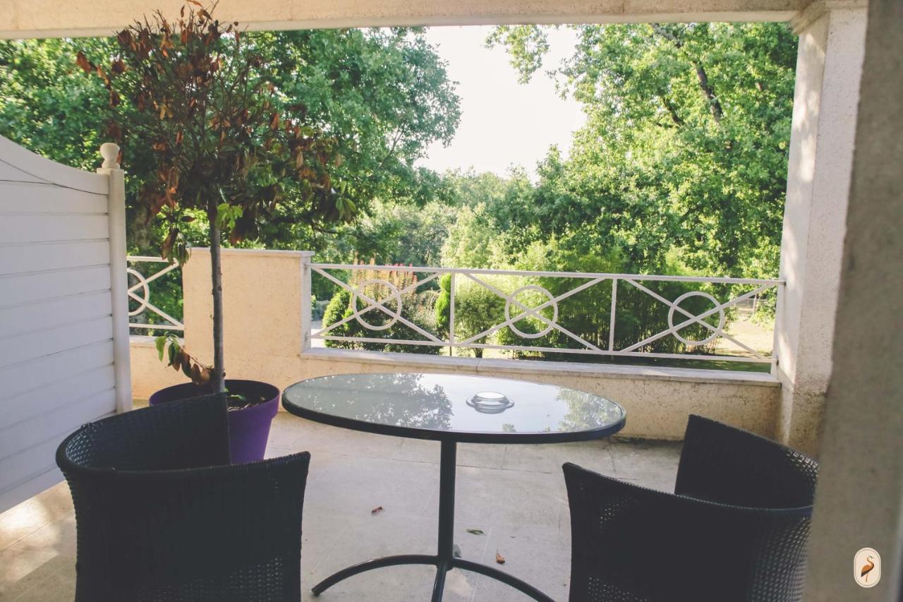 Domaine De L'Echassier, The Originals Relais Hotel Chateaubernard Exterior photo