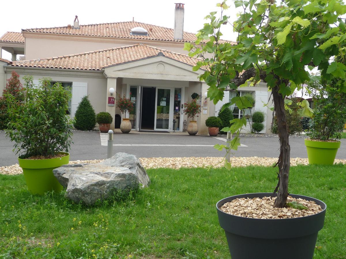 Domaine De L'Echassier, The Originals Relais Hotel Chateaubernard Exterior photo